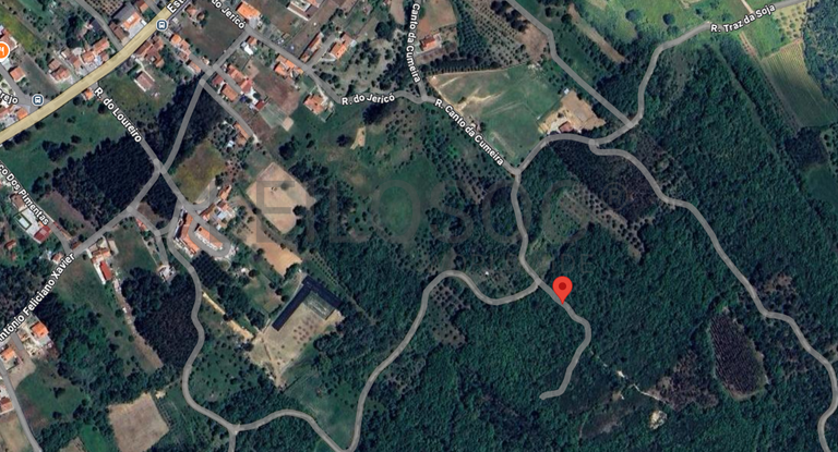 Terreno com 2.600,00 m² · Juncal, Porto de Mós