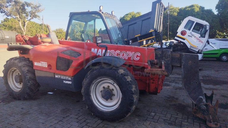 Telescópico Manitou MT1235