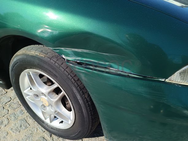 Mitsubishi Carisma · Ano 1999