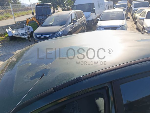 Mitsubishi Carisma · Ano 1999