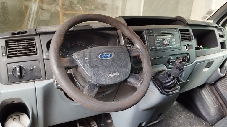 Ford Transit 110 T280 · Ano 2007