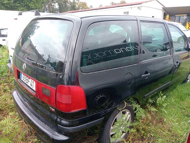 Volkswagen Sharan TDI · Ano 2000