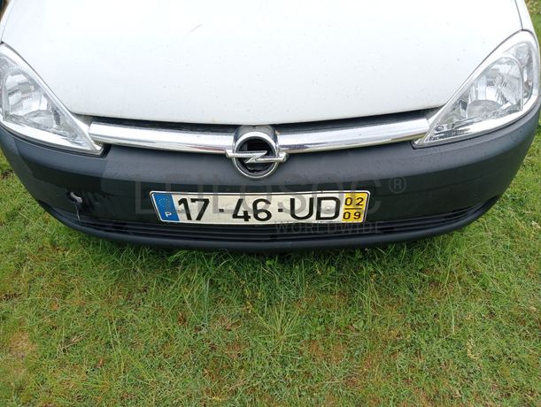 Opel Corsa 1.7 DI · Ano 2002