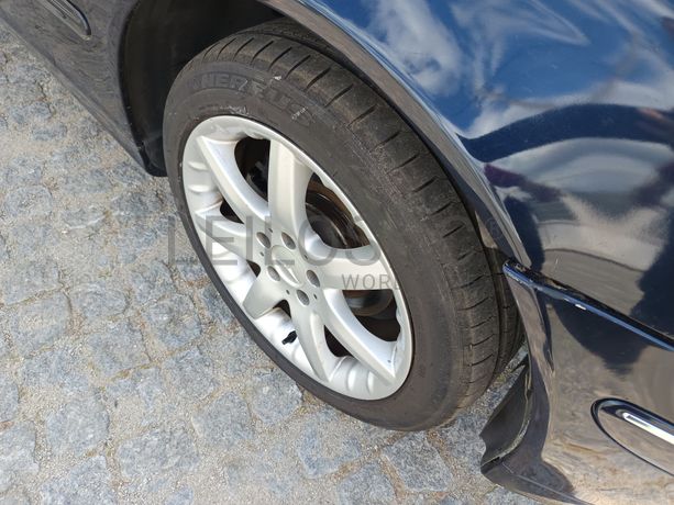 Mercedes-Benz C220 · Ano 2002