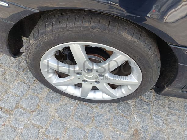 Mercedes-Benz C220 · Ano 2002