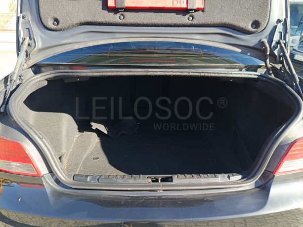 BMW 118 D · Ano 2010