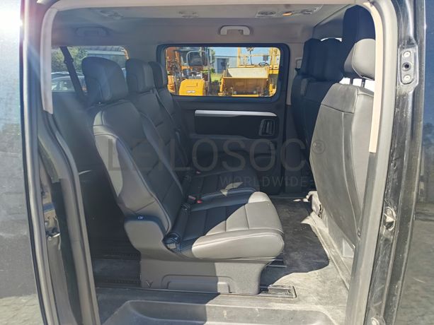 Peugeot Traveller · Ano 2019