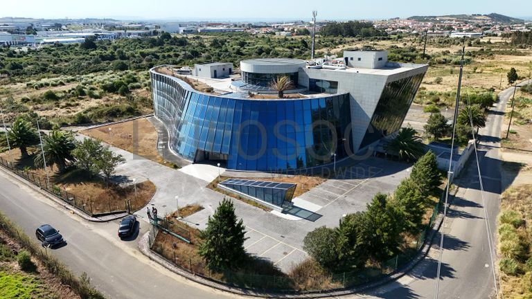 Edifício de Escritórios + Recheio · Sintra