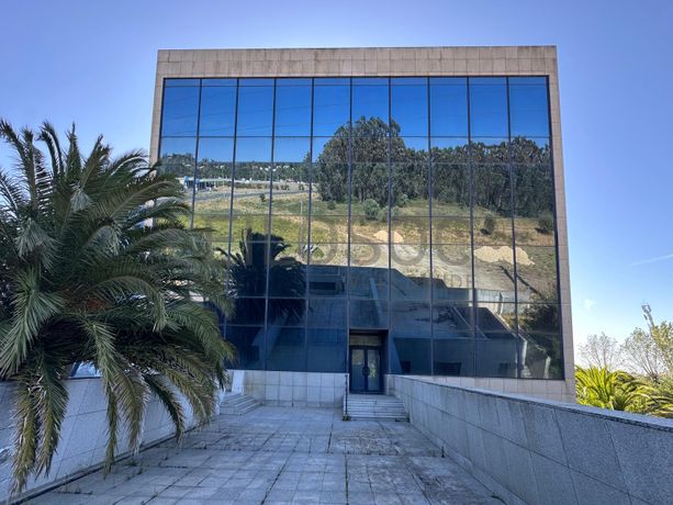 Edifício de Escritórios + Recheio · Sintra