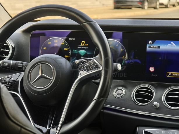 Mercedes-Benz E300 de · Ano 2020