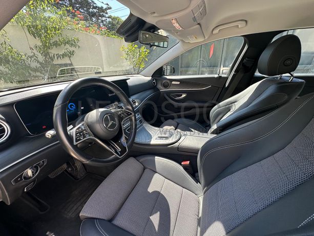 Mercedes-Benz E300 de · Ano 2020