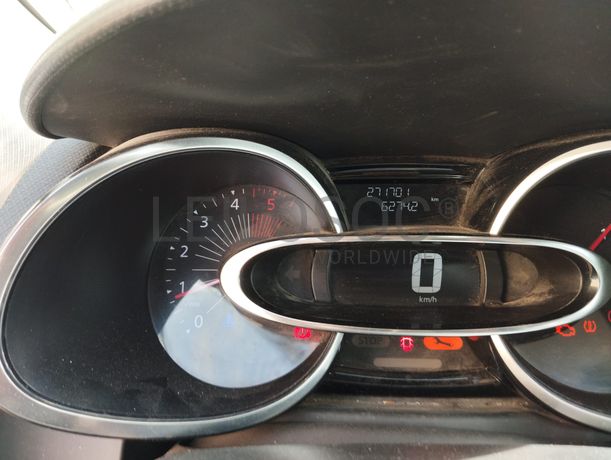 Renault Clio · Ano 2016