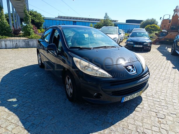 Peugeot 207 · Ano 2007
