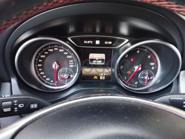 Mercedes-Benz CLA 220CDI · Ano 2017