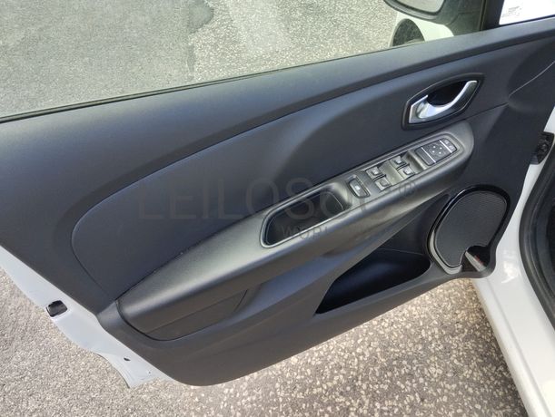 Renault Clio · Ano 2018