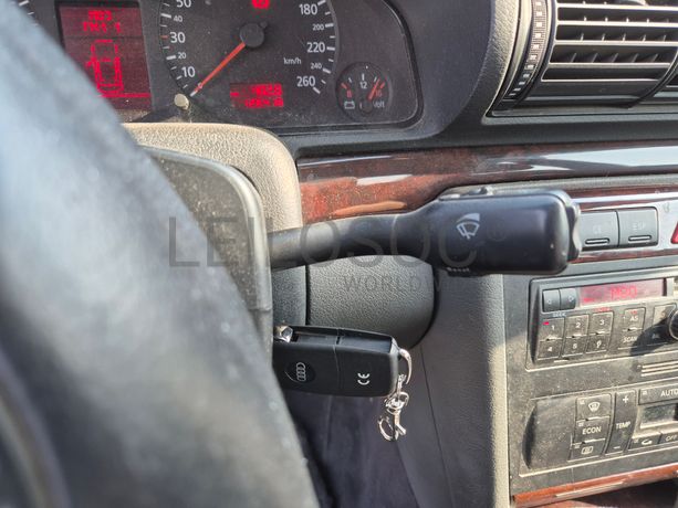 Audi A4 · Ano 2000
