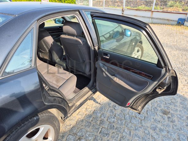 Audi A4 · Ano 2000
