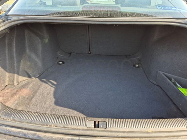 Audi A4 · Ano 2000