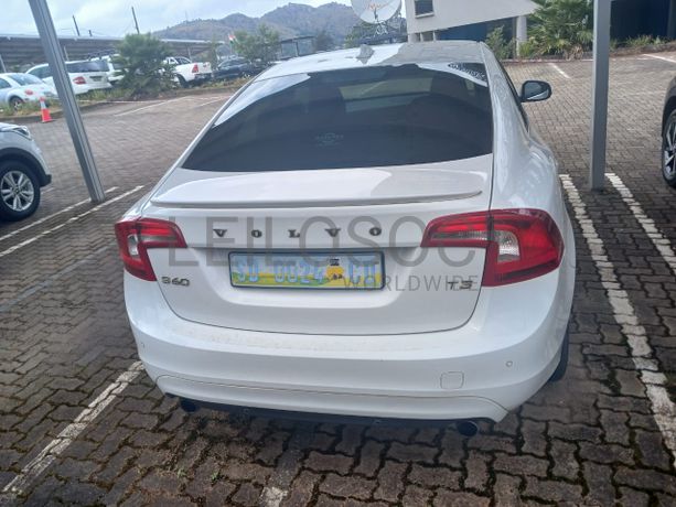 VOLVO S60 T3
