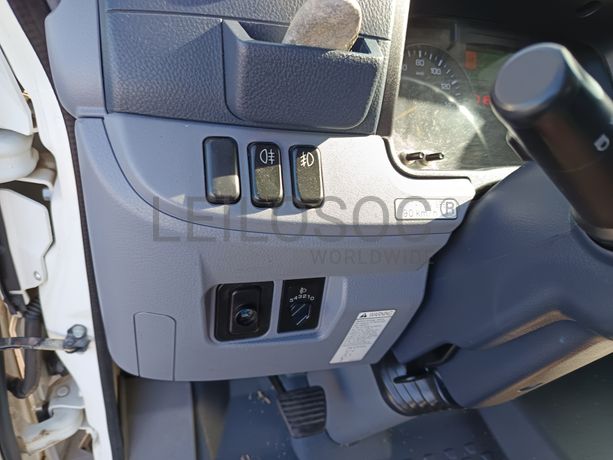 Mitsubishi Canter · Ano 2016
