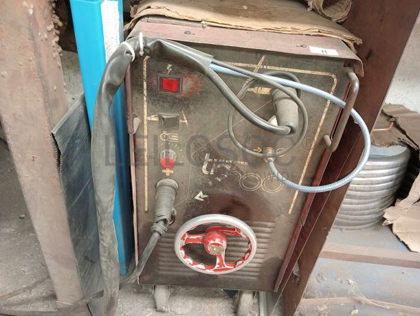 Aparelho de soldar · Quinadeira