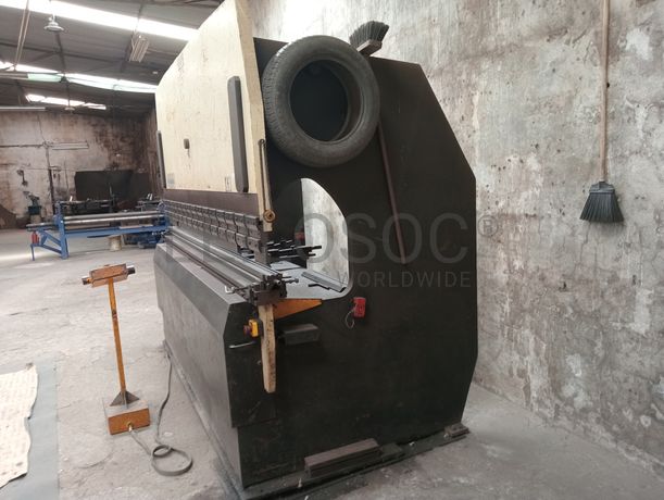 Aparelho de soldar · Quinadeira