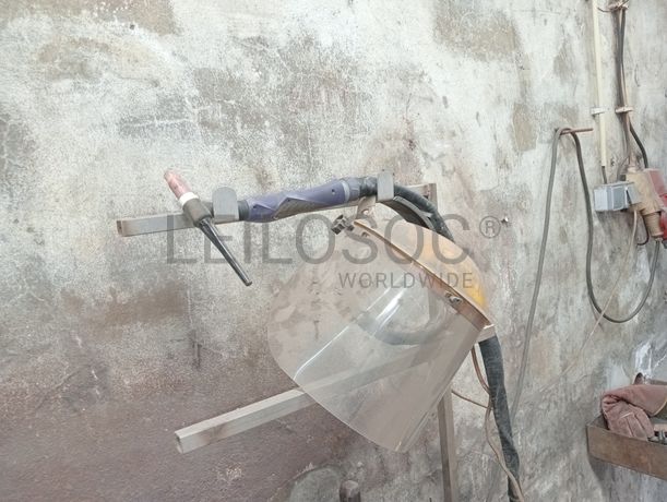 Prensa hidráulica · Aparelho de soldar