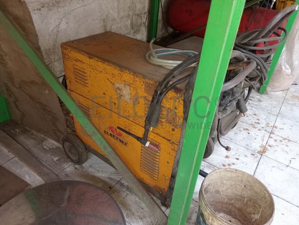 Aparelhos de Soldar · Máquina · Porta Paletes