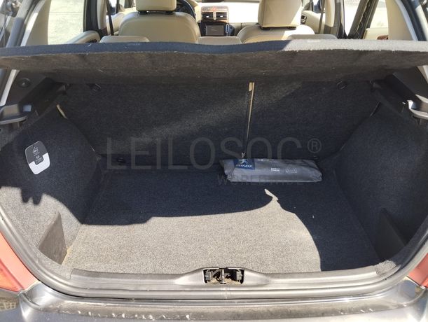 Peugeot 307 1.6 HDI · Ano 2006