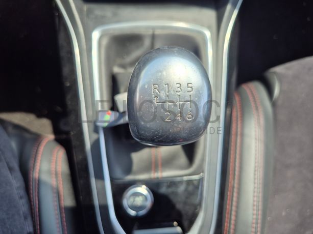 Peugeot 308 SW · Ano 2015