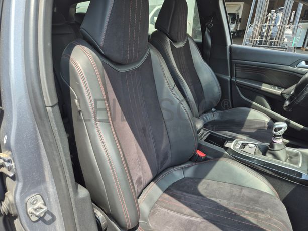 Peugeot 308 SW · Ano 2015