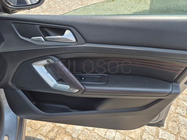 Peugeot 308 SW · Ano 2015