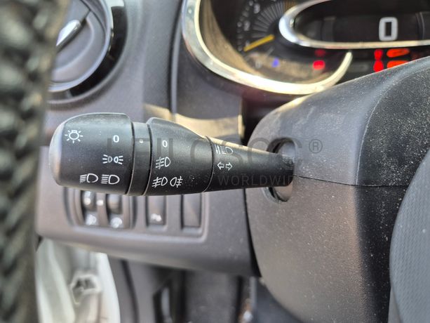 Renault Clio · Ano 2014