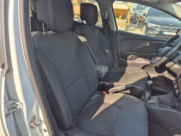 Renault Clio · Ano 2014