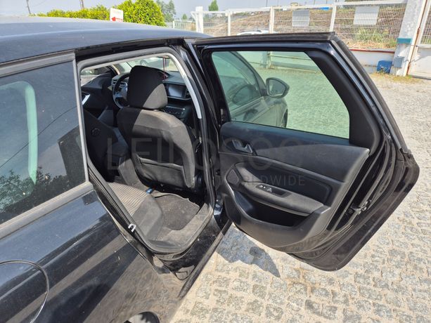 Peugeot 308 SW II 1.6 Blue HDI · Ano 2014