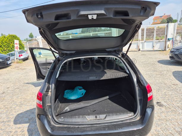 Peugeot 308 SW II 1.6 Blue HDI · Ano 2014