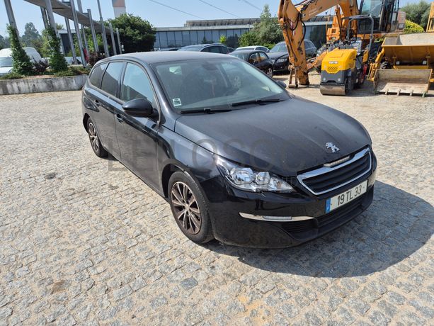 Peugeot 308 SW II 1.6 Blue HDI · Ano 2014