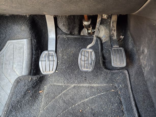 Peugeot 308 SW II 1.6 Blue HDI · Ano 2014