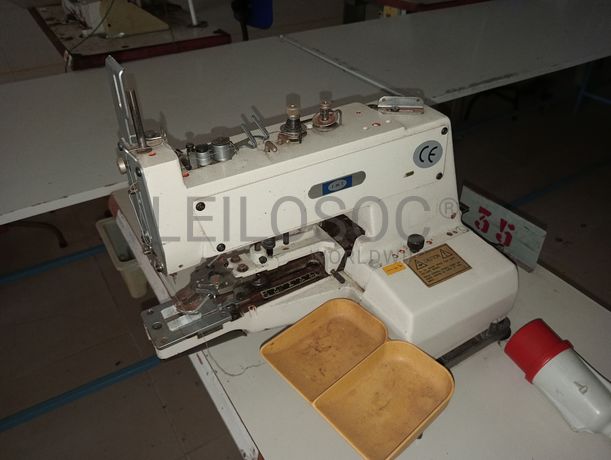 Máquina de Pregar Botões