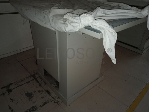 Mesa de Passar a Ferro