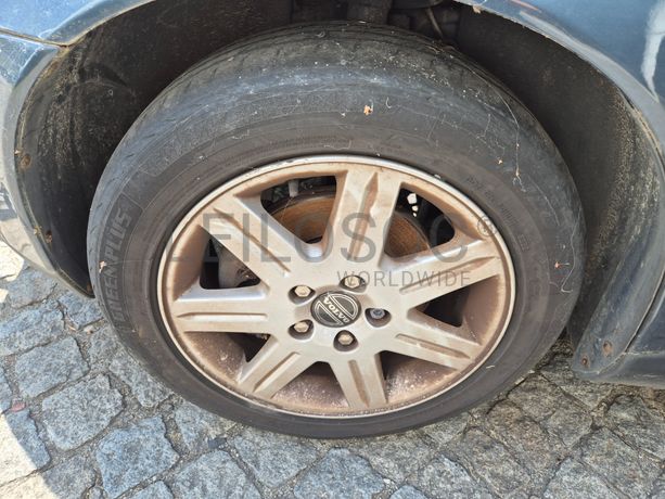 Volvo S40 · Ano 2005