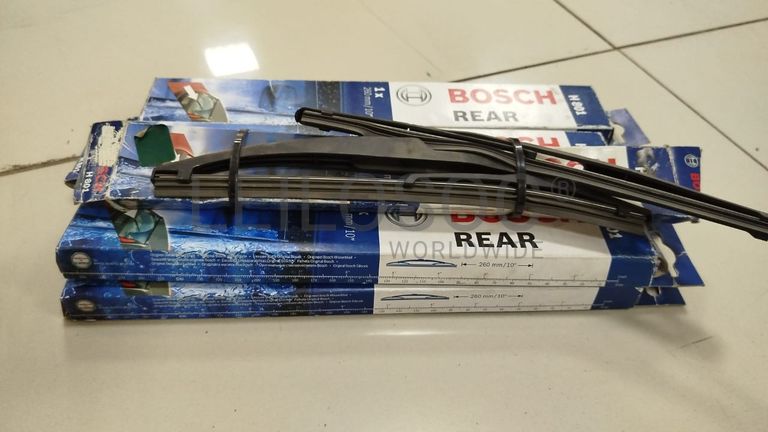 GXT 25W-50, Transmax  AXLE + Limpa-Para-Brisas,  Bosch - REAR H801  e Aspirador 1.055-400.0