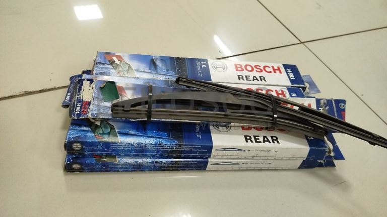 GXT 25W-50, Transmax  AXLE + Limpa-Para-Brisas,  Bosch - REAR H801  e Aspirador 1.055-400.0