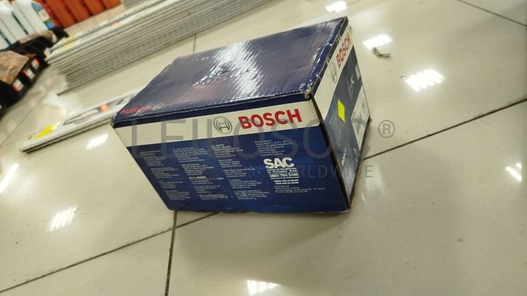 CRB monograde 40CF e  Motor de Arranque Bosch - BOS F04200015