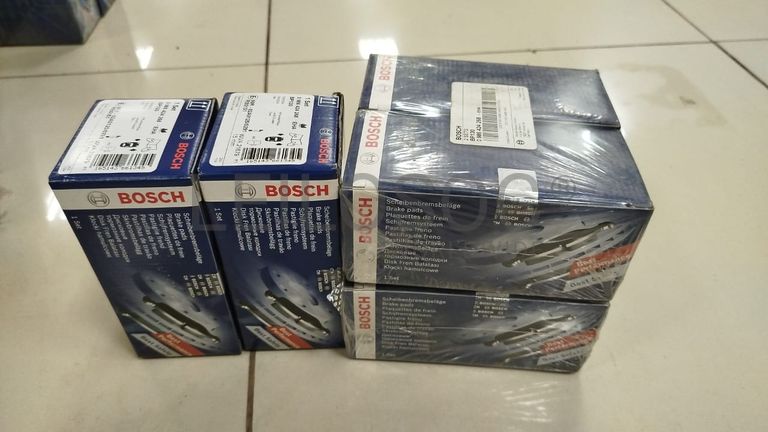 WB Grase NLG 3 e Calços de Travão Bosch  - BP130