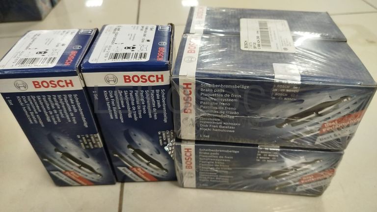 WB Grase NLG 3 e Calços de Travão Bosch  - BP130