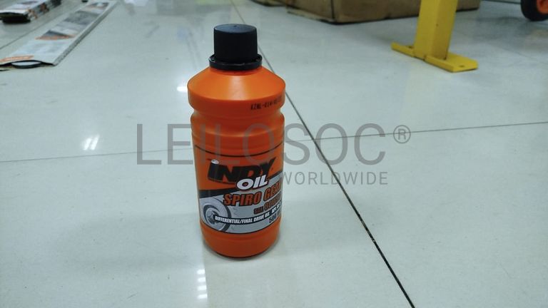 Diversos Óleo e Um Anti-Congelante