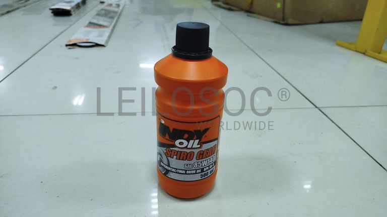 Diversos Óleo e Um Anti-Congelante