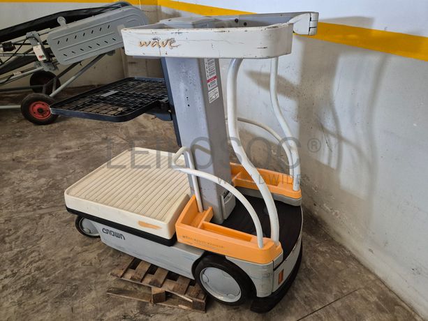 Plataforma Elevatória Crown · Ano 2010