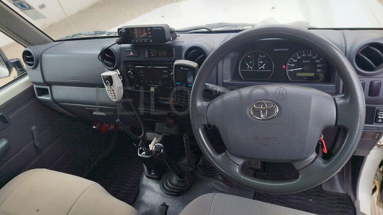 Toyota Land Cruiser 79-3,20m